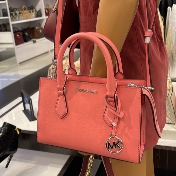 MICHAEL KORS
Sheila Small Faux Saffiano Leather Satchel
Tea Rose 
NWT - Picture 3 of 16